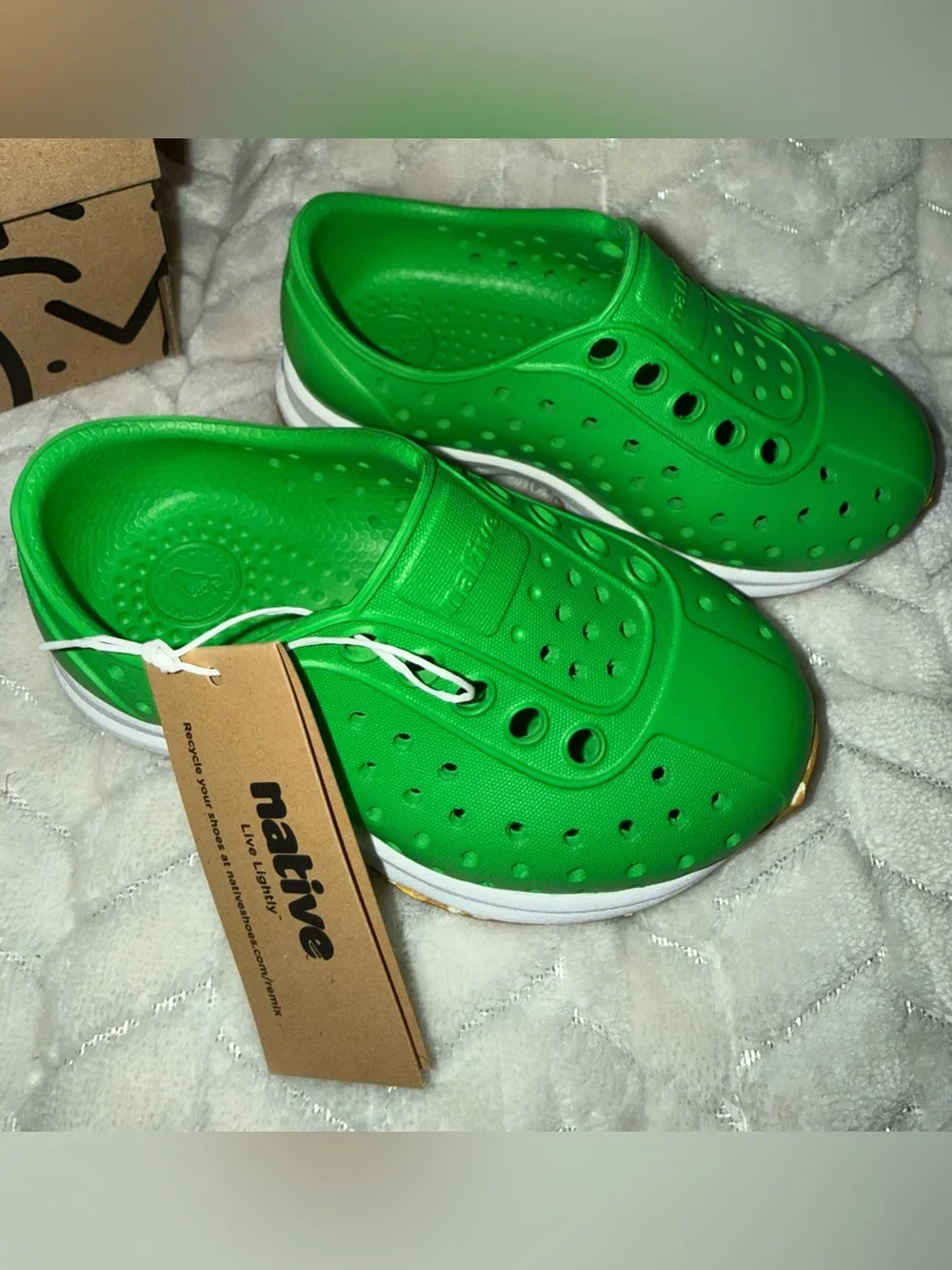 Native Robbie Sugarlite Toddler Shoes Size 5C Grasshopper Green Shell White